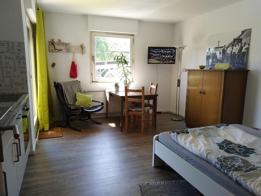 Fewo Clemens - Wohnkueche + 2 Schlafraeume + Bad + Terrasse Hamm  Buitenkant foto
